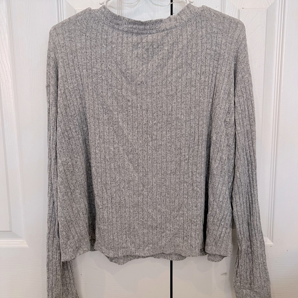 PINK grey sweater large - Picture 2 of 2